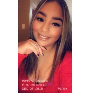 Meet your Posher, Jennjennifer